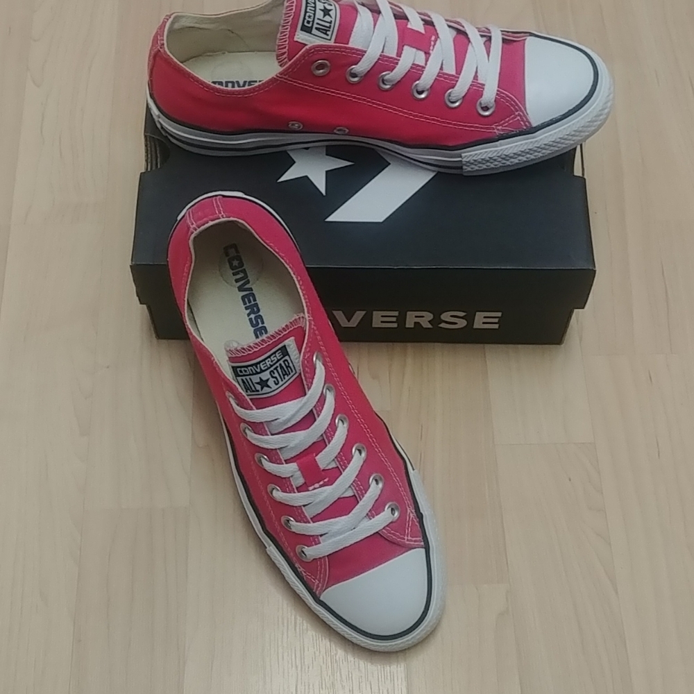 Converse All Stars women's 9